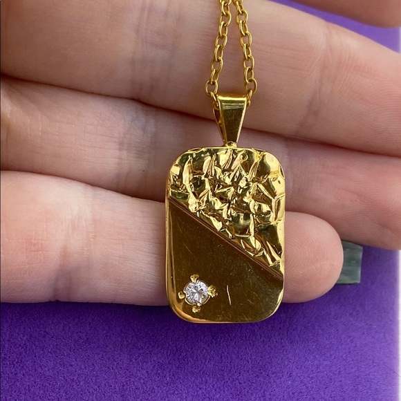 💛 Elegant Gold Plated Nugget CZ Pendant Necklace - Picture 5 of 5